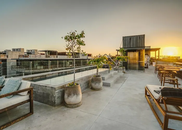 Waterworld 1br Cenote Rooftop Pools Gym Apartment Tulum